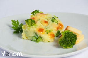 Broccoli-stamppot met kaas