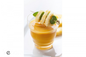 Ananas-wortel smoothie